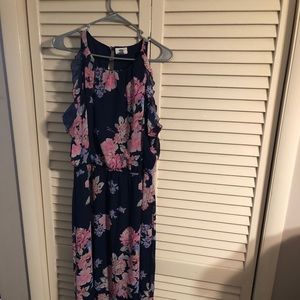 Old Navy Floral Maxi dress